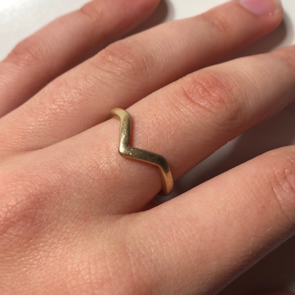 Arrow Ring